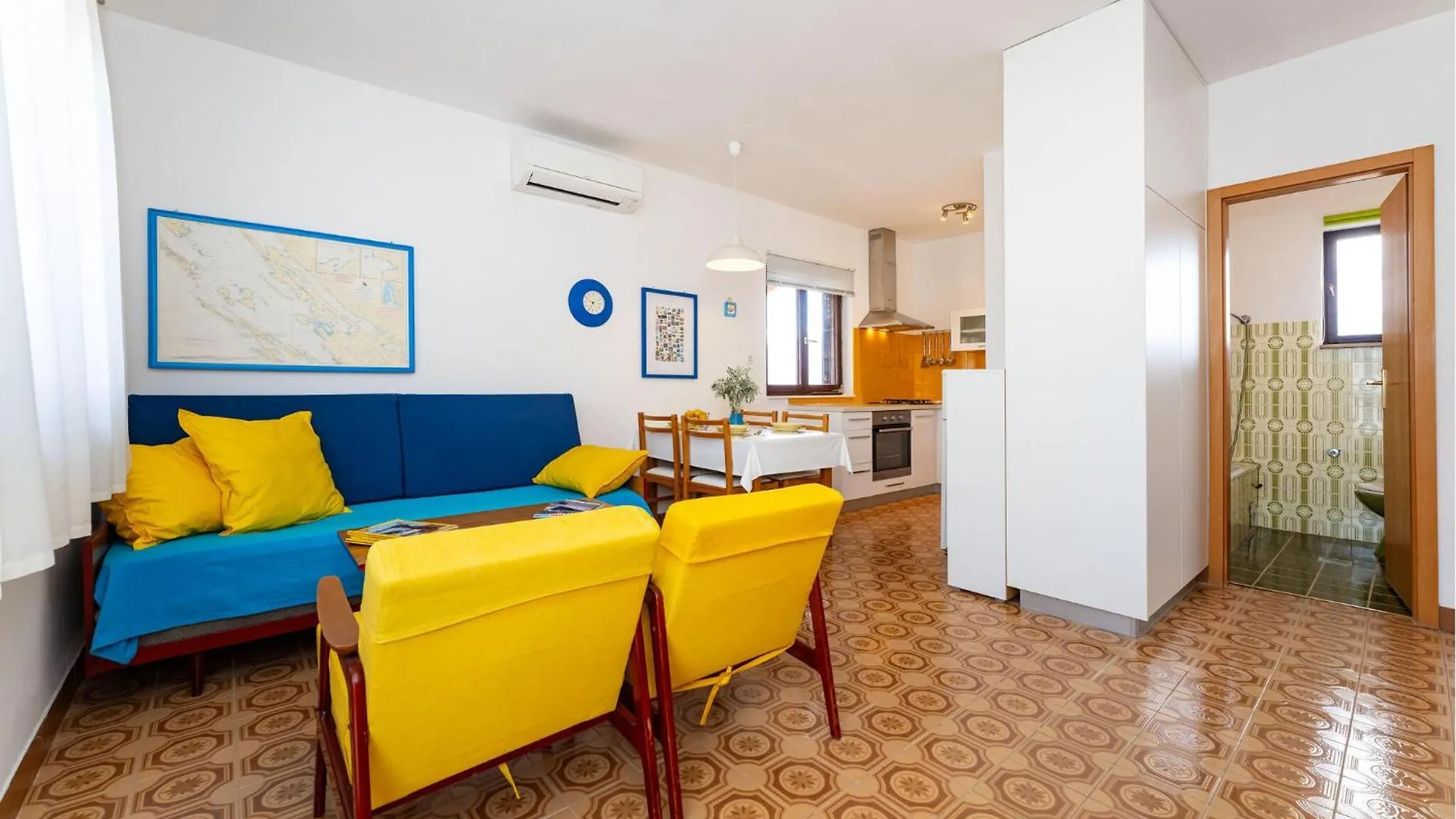 Nice Home In Razanac With Wifi 0*,