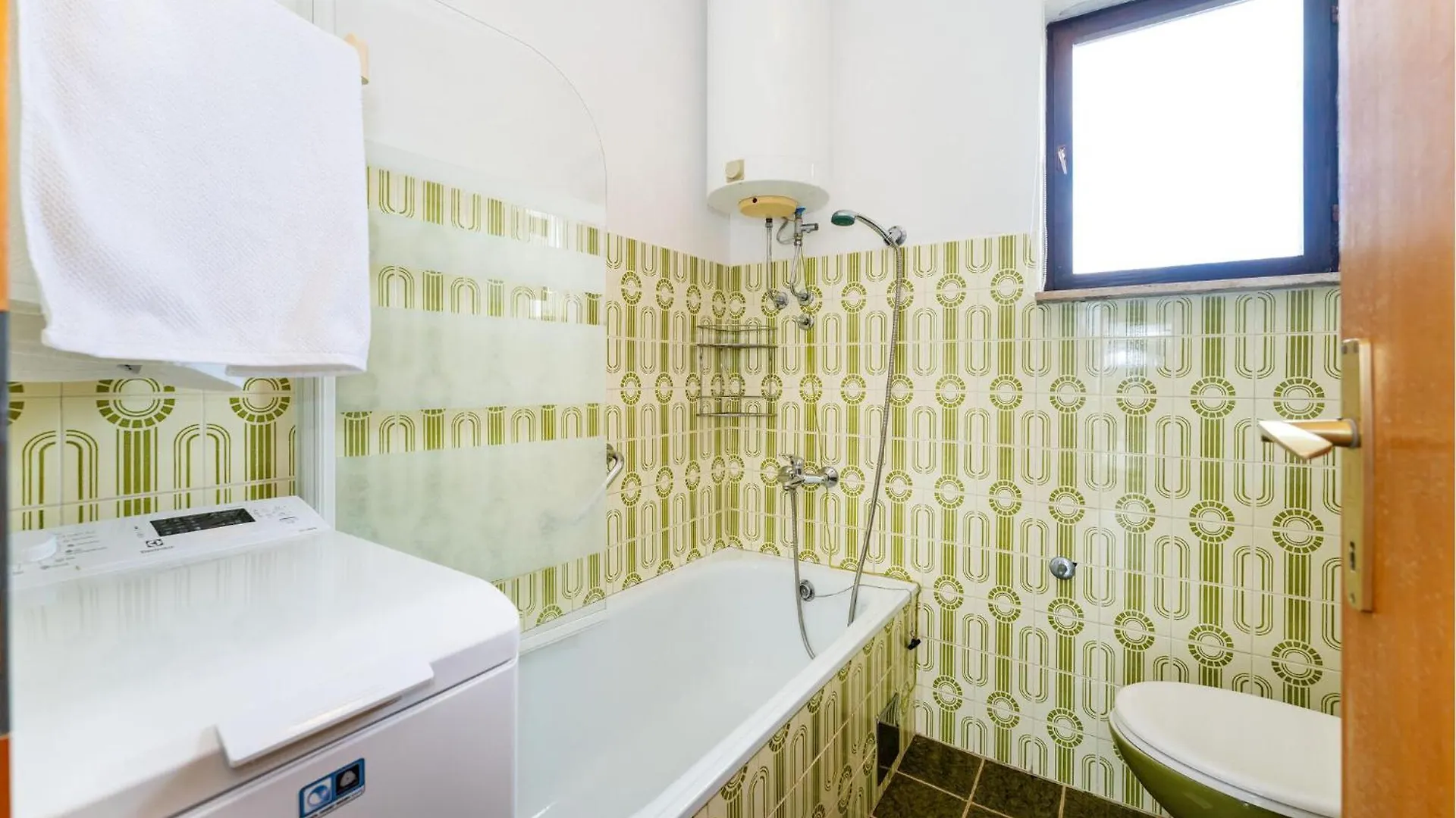 Nice Home In Razanac With Wifi 別荘